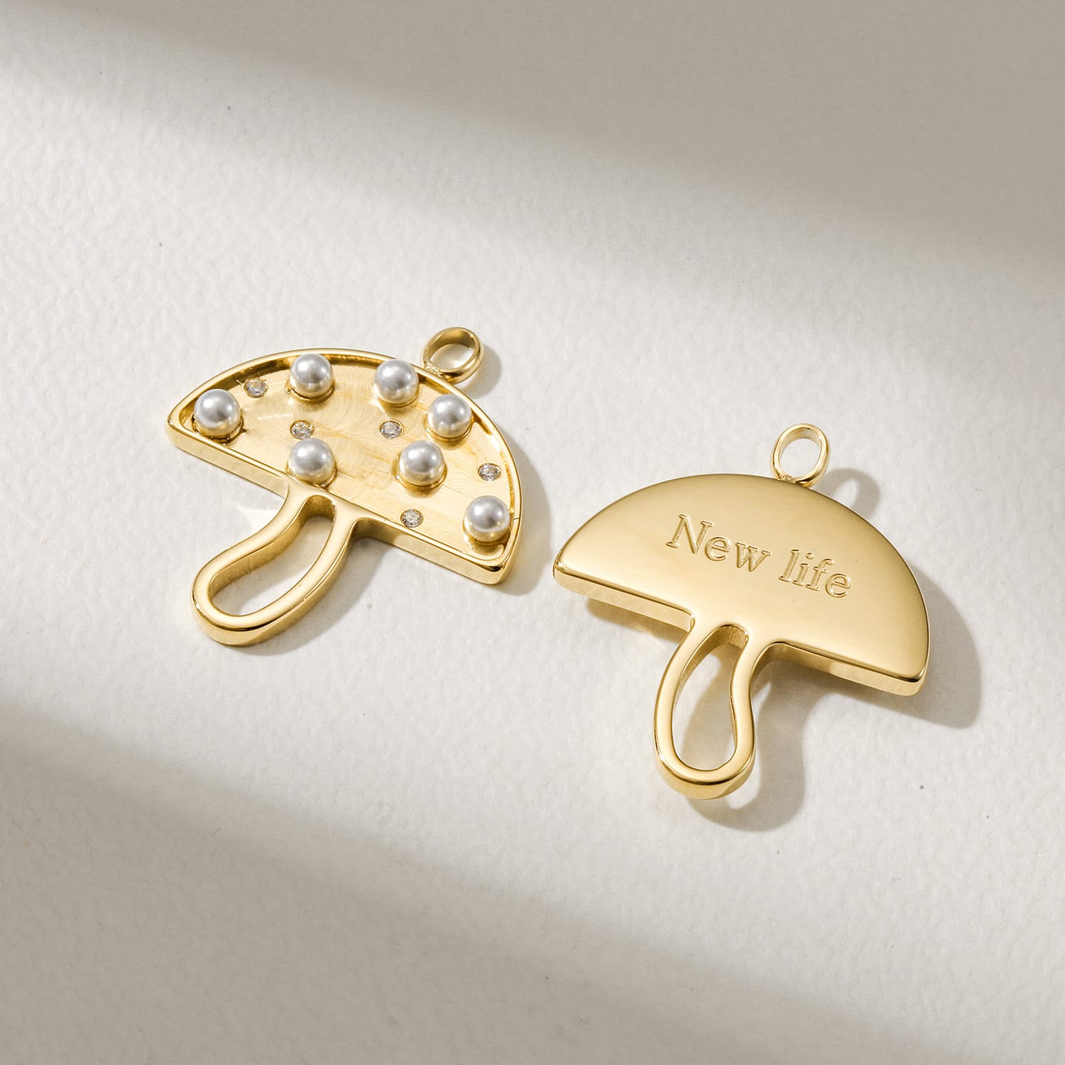 🍄 Enchanted Pearl Mushroom Charm ✨